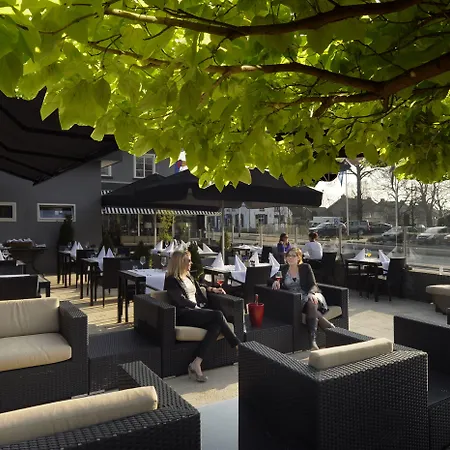 Otel Der Valk De Molenhoek-nijmegen 4*