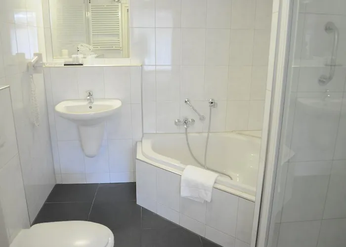 فندق Der Valk De Molenhoek-nijmegen 4*